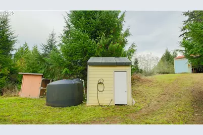 62150 Olive Barber Rd, Coos Bay, OR 97420 - Photo 33