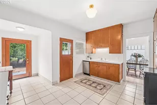 326 NE 26th Ave, Portland, OR 97232 - Photo 19