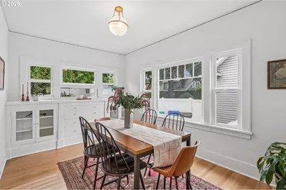 326 NE 26th Ave, Portland, OR 97232 - Photo 13