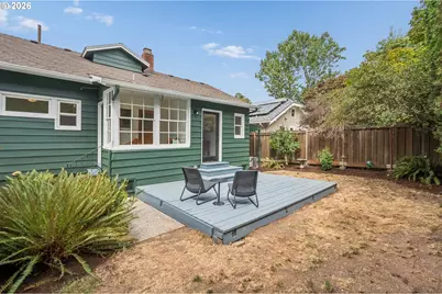 326 NE 26th Ave, Portland, OR 97232 - Photo 47