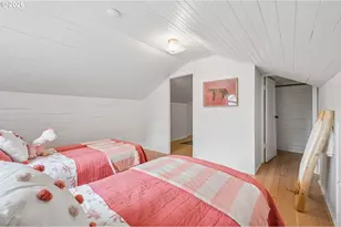 326 NE 26th Ave, Portland, OR 97232 - Photo 33