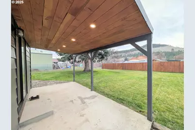 2906 N Oak St, La Grande, OR 97850 - Photo 31