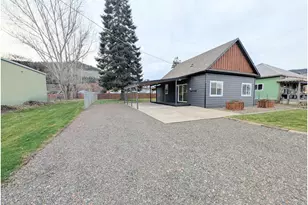 2906 N Oak St, La Grande, OR 97850 - Photo 3