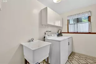 18200 NW Corinthian St, Portland, OR 97229 - Photo 37