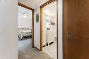 11760 SW King George Dr, Portland, OR 97224 - Photo 9