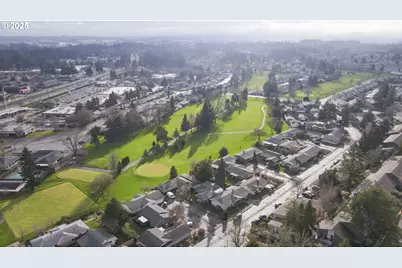 11760 SW King George Dr, Portland, OR 97224 - Photo 19