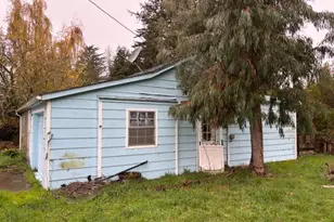 94213 Kerber Dr, Langlois, OR 97450 - Photo 17