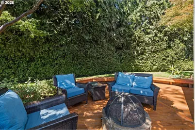 4105 Woodhill Ct, Lake Oswego, OR 97035 - Photo 41