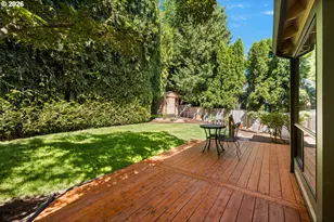 4105 Woodhill Ct, Lake Oswego, OR 97035 - Photo 41