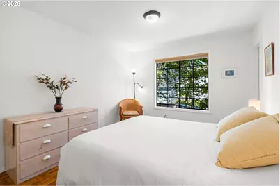 4105 Woodhill Ct, Lake Oswego, OR 97035 - Photo 19