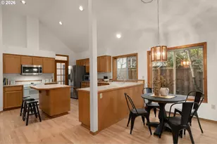 575 SW 166th Ave, Beaverton, OR 97006 - Photo 9