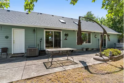 25156 E Bolton Rd, Veneta, OR 97487 - Photo 27