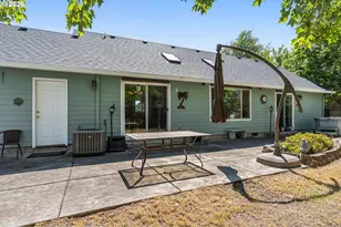 25156 E Bolton Rd, Veneta, OR 97487 - Photo 27