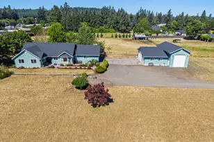 25156 E Bolton Rd, Veneta, OR 97487 - Photo 3