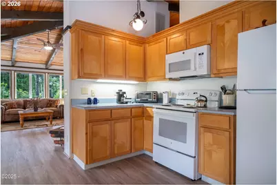 225 Monterey Ave, Lincoln City, OR 97367 - Photo 15