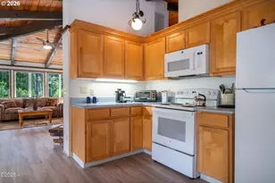 225 Monterey Ave, Lincoln City, OR 97367 - Photo 15