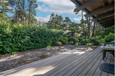 225 Monterey Ave, Lincoln City, OR 97367 - Photo 3