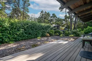 225 Monterey Ave, Lincoln City, OR 97367 - Photo 3