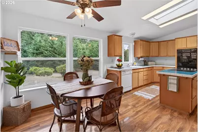 94199 Templeton Rd, Junction City, OR 97448 - Photo 9