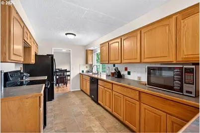19650 SW Jaylee St, Beaverton, OR 97078 - Photo 23