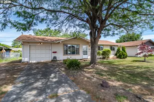 1976 Burdette Dr, Roseburg, OR 97471 - Photo 5