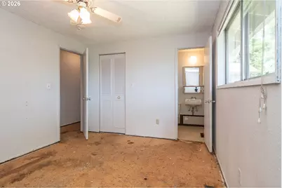 1976 Burdette Dr, Roseburg, OR 97471 - Photo 35
