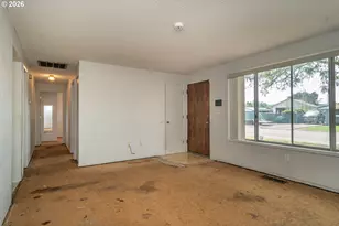 1976 Burdette Dr, Roseburg, OR 97471 - Photo 11