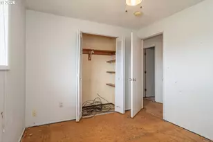 1976 Burdette Dr, Roseburg, OR 97471 - Photo 29