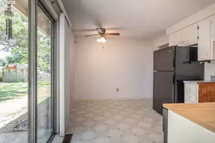 1976 Burdette Dr, Roseburg, OR 97471 - Photo 19