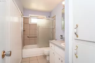 1976 Burdette Dr, Roseburg, OR 97471 - Photo 27