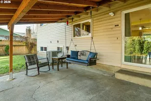 16627 SE Bush St, Portland, OR 97236 - Photo 33