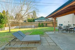 16627 SE Bush St, Portland, OR 97236 - Photo 37