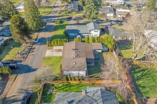 16627 SE Bush St, Portland, OR 97236 - Photo 43