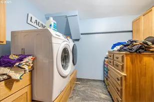 2398 Cole Rd, Salem, OR 97306 - Photo 23