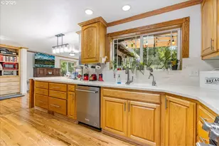 2398 Cole Rd, Salem, OR 97306 - Photo 9