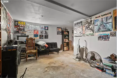 438 Front Ave, Castle Rock, WA 98611 - Photo 15