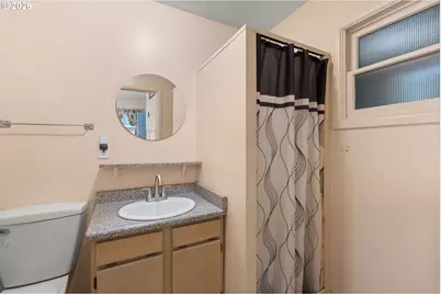 1175 Lake Park Dr, Eugene, OR 97404 - Photo 27