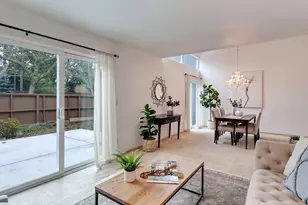 17822 NW Lakeway Ct, Beaverton, OR 97006 - Photo 3