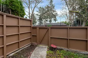 17822 NW Lakeway Ct, Beaverton, OR 97006 - Photo 37