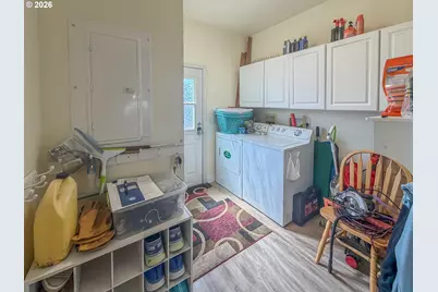 545 E 4th Ave, Riddle, OR 97469 - Photo 19