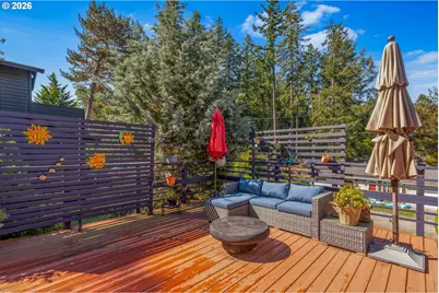 5238 SW Vacuna St, Portland, OR 97219 - Photo 31