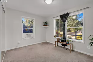 5238 SW Vacuna St, Portland, OR 97219 - Photo 15