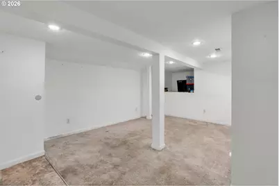 5238 SW Vacuna St, Portland, OR 97219 - Photo 23