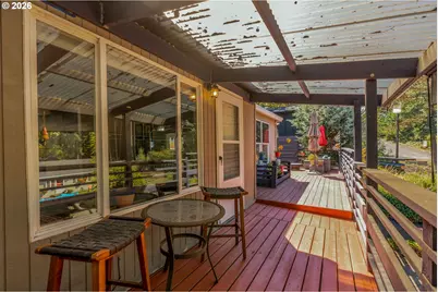 5238 SW Vacuna St, Portland, OR 97219 - Photo 27