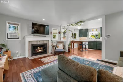 5238 SW Vacuna St, Portland, OR 97219 - Photo 11