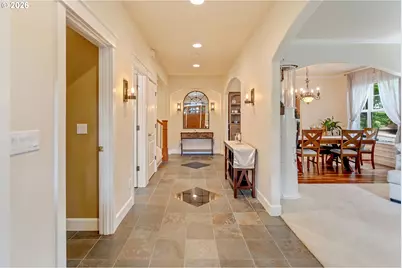 2613 Beacon Hill Dr, West Linn, OR 97068 - Photo 5