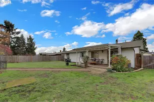 1113 Candlelight Dr, Eugene, OR 97402 - Photo 31