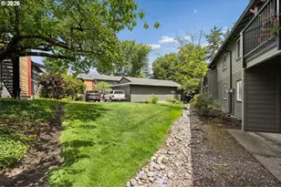 12638 NW Barnes Rd, Portland, OR 97229 - Photo 27