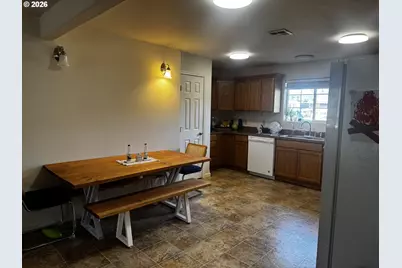 51 SW Brantley Dr, Winston, OR 97496 - Photo 13