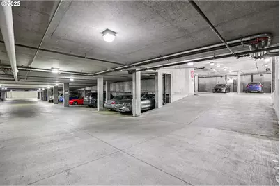 1030 NW 12th Ave #327, Portland, OR 97209 - Photo 23